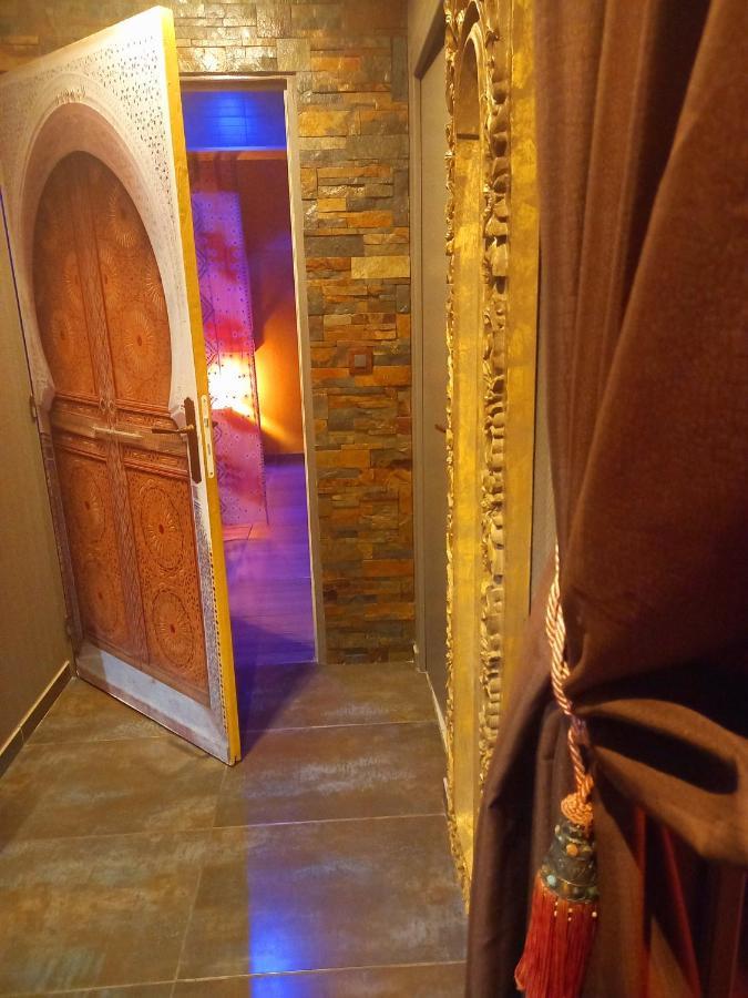 Love Room, Les Nuitees Secretes De Rouen Darnetal Exterior photo
