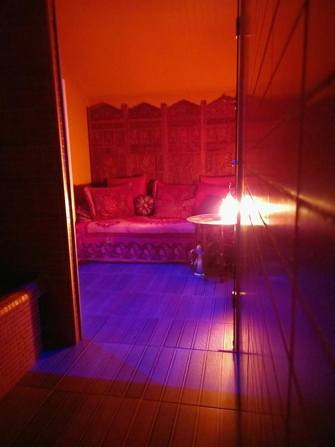 Love Room, Les Nuitees Secretes De Rouen Darnetal Exterior photo